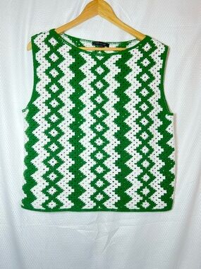 Ann Taylor Green and White Crochet Diamond Tank